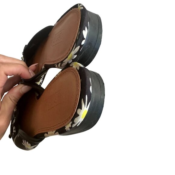 ASOS Women's Black White Daisy Print Mules Flats Size UK 4 / US 6 - Picture 3 of 9